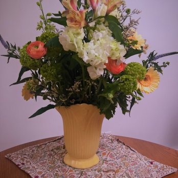 Raven Rose - Florists Near Me - Beacon, New York