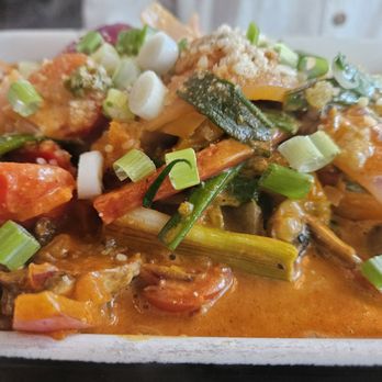 La Royal - Peruvian Near Me - Cambridge, Massachusetts