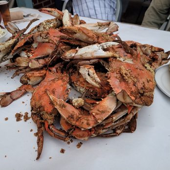 Quarterdeck - Seafood Near Me - Arlington, Virginia