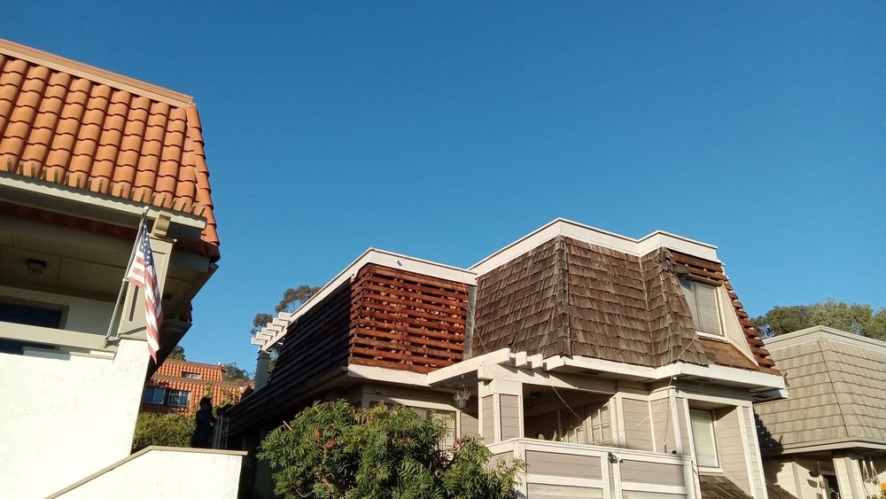 Slide of Chavez Roofing Services