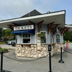 Rockport Cruises