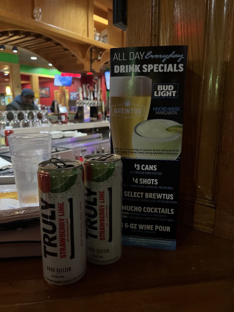 Applebee's Grill + Bar