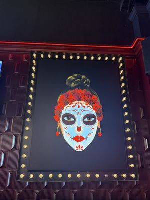 Gigi's Bar & Lounge by null