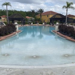 Bella Vida Resort - Pool