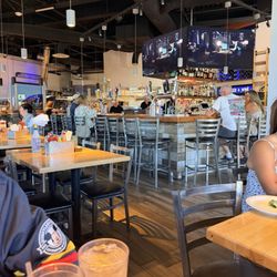 Mamma Celeste's Gastropub & Pizzeria
