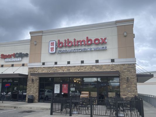 Bibimbox Korean Kitchen & Wings by null