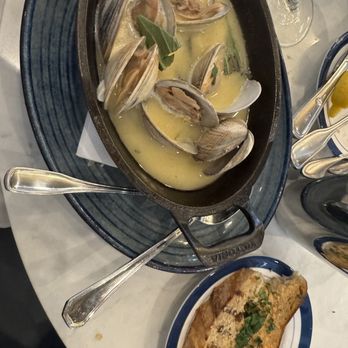 Lure Fish House - Seafood Near Me - Scottsdale, Arizona