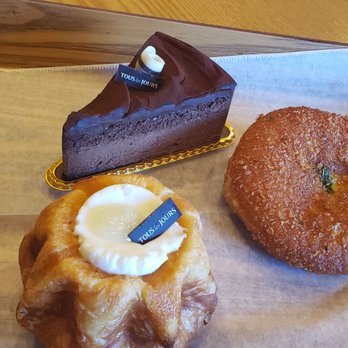 Tous Les Jours - OMG!!!! a very difficult narrowing of the options - Bakeries Near Me - Dublin, California Tous Les Jours - OMG!!!! a very difficult narrowing of the options - Bakeries Near Me - Dublin, California