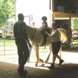 Breezy Bluff Riding Academy - Little kids LOVE our gentle horses we start  4 yr old children in jr lessons and  Children age 5 + in full lessons