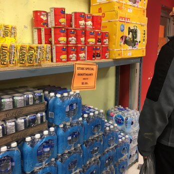 Indian Frootland - a man in a store - International Grocery Near Me - Brampton, Ontario