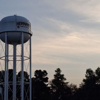 Hernando Water Tower - Landmarks & Historical Buildings Near Me - Hernando, Mississippi