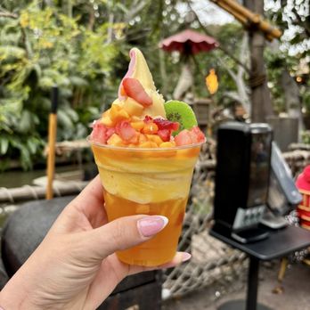 Tiki Juice Bar - Pineapple-Orange-Guava Tropical Float - Juice Bars & Smoothies Near Me - Anaheim, California Tiki Juice Bar - Pineapple-Orange-Guava Tropical Float - Juice Bars & Smoothies Near Me - Anaheim, California