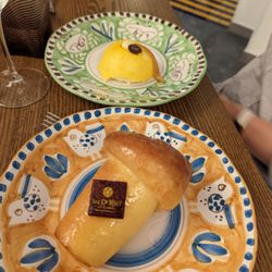 Al Convento - Baba and Orange Delight deserts