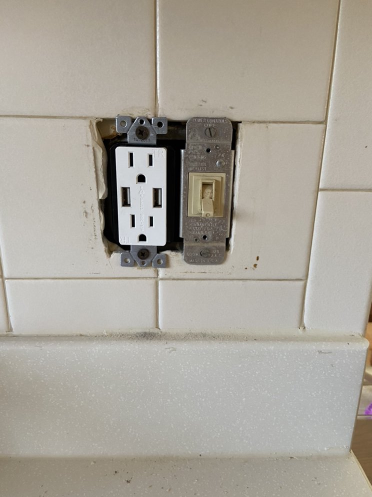 Slide of Mike Can Handyman Services