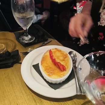 Vogue Bistro - Crème brûlée - French Near Me - Surprise, Arizona
