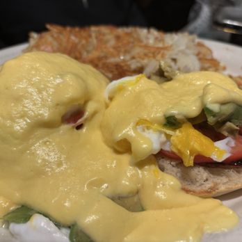 Metro Diner - Eggs Benedict - American Near Me - Mechanicsburg, Pennsylvania Metro Diner - Eggs Benedict - American Near Me - Mechanicsburg, Pennsylvania