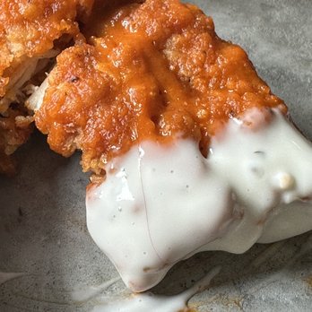 Buffalo Wild Wings - Pink hair on food - Chicken Wings Near Me - Moscow, Idaho