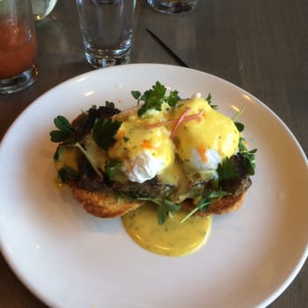 Nicks On Broadway - Eggs Benedict - New American Near Me - Providence, Rhode Island Nicks On Broadway - Eggs Benedict - New American Near Me - Providence, Rhode Island