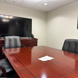 Meyers Hurvitz Abrahams - The boardroom. This room was used for our meetings.