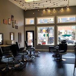 Troutdale Barber Chicks - Starting to shimmer. There are 5 of us ladies cutting hair in here. Open 7 days a week too. Weekday until 7pm.