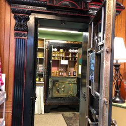 Wild Ginger & Spice - Bank Vault