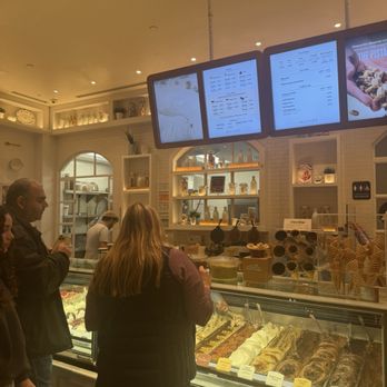 Bacio di Latte - Gelato - Gelato Near Me - Newport Beach, California