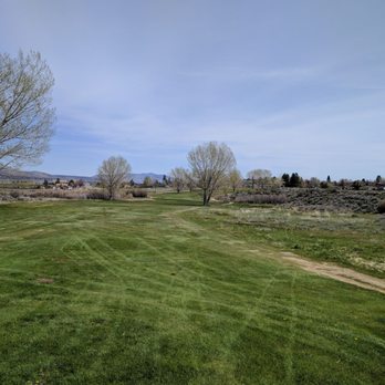 Diamond Mountain Golf Course - Hole #4 Teebox - Long par 5 - Golf Near Me - Susanville, California Diamond Mountain Golf Course - Hole #4 Teebox - Long par 5 - Golf Near Me - Susanville, California