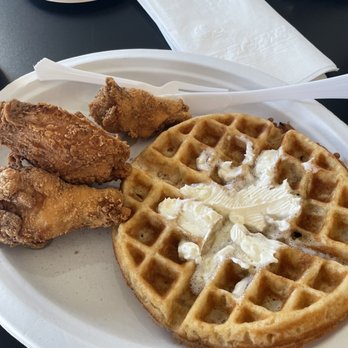 BB's Cafe - Chicken and waffles - Soul Food Near Me - Covina, California BB's Cafe - Chicken and waffles - Soul Food Near Me - Covina, California