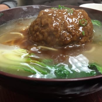 Wu' s Shanghai Dumpling - Lions head noodle soup - Shanghainese Near Me - Edison, New Jersey