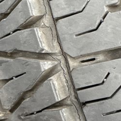 TIRES GIRLORE Mobile Used Tires - This is the bad tire that she put on my truck