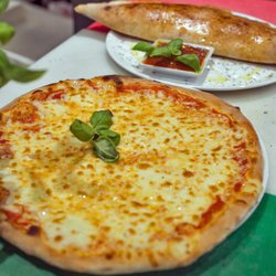 Pizza Calzone