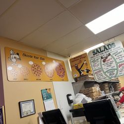 Bullwinkle's Pizza Parlor - Pizza sizes & salad menu