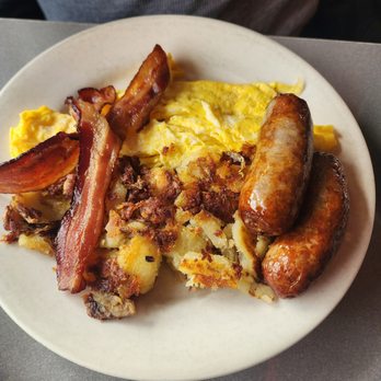 Neptune Diner - Diners Near Me - Lancaster, Pennsylvania Neptune Diner - Diners Near Me - Lancaster, Pennsylvania