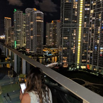 Area 31 - Seafood Near Me - Miami, Florida
