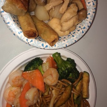 Yummy Dumplings - Mushroom chicken, shrimp and vegetables, vegetable chow mein, steamed rice, chicken potstickers, and vegetable rolls. - Chinese Near Me - Cameron Park, California Yummy Dumplings - Mushroom chicken, shrimp and vegetables, vegetable chow mein, steamed rice, chicken potstickers, and vegetable rolls. - Chinese Near Me - Cameron Park, California