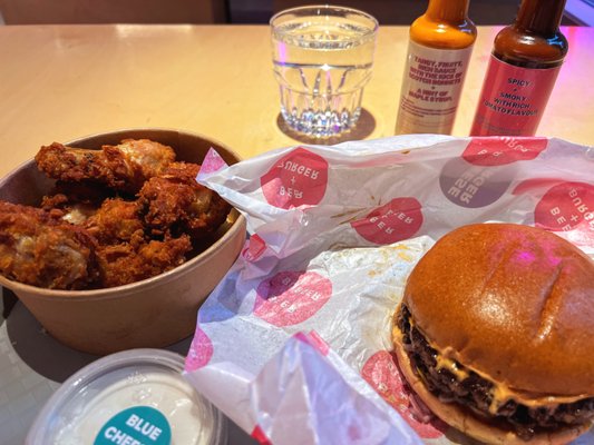 BEER + BURGER by null