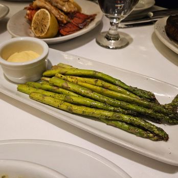 Ruth's Chris Steak House - Steakhouses Near Me - Markham, Ontario