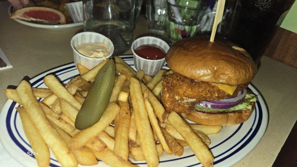 The Lakeview Diner by null