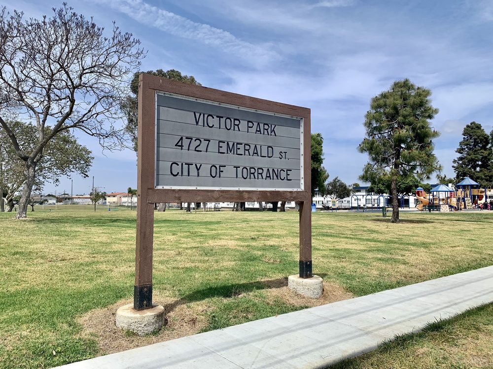 VICTOR PARK Updated September 2024 28 Photos & 22 Reviews 4715