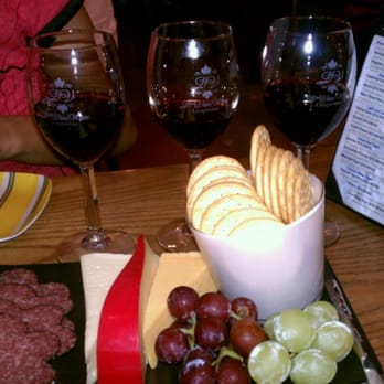 Grape Vine Springs Winery - Wineries Near Me - Grapevine, Texas Grape Vine Springs Winery - Wineries Near Me - Grapevine, Texas