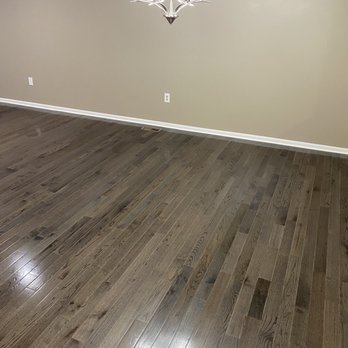 Spiffy Sparkle - Look at those floors! - Home Cleaning Near Me Spiffy Sparkle - Look at those floors! - Home Cleaning Near Me