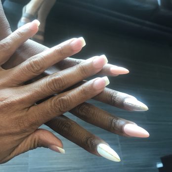Hello Nails & Spa - Day Spas Near Me - Vacaville, California