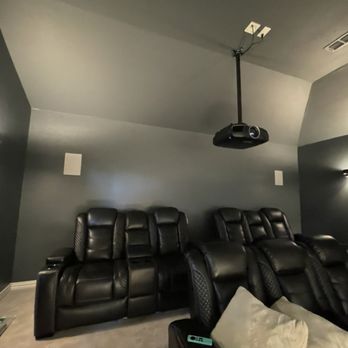 Amplified Audio Visual - Media Room, Projector Mounting, Surround Sound Setup, Home Theater Installation - Home Theatre Installation Near Me