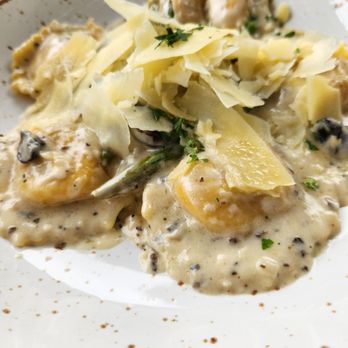 Beach House Restaurant + Bar @ Lovers Point - Delicious lobster filled ravioli - Seafood Near Me - Pacific Grove, California