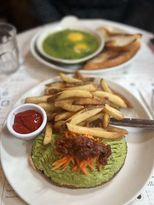 Jack's Wife Freda by null