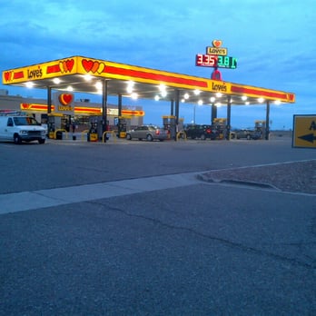 Love's Travel Stop - Gas Stations Near Me - Eloy, Arizona