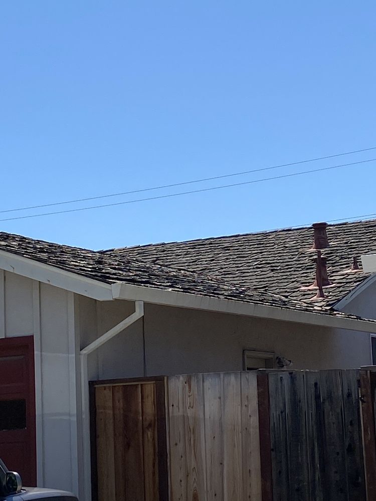 Slide of Williams Roofing