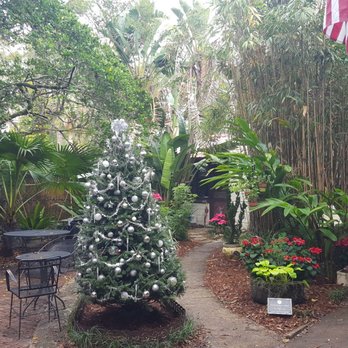 St. Francis Inn - Courtyard - Bed & Breakfast Near Me - St Augustine, Florida St. Francis Inn - Courtyard - Bed & Breakfast Near Me - St Augustine, Florida