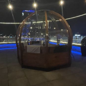 Vista at Lytle Park - Rooftop heated igloo - Lounges Near Me - Cincinnati, Ohio