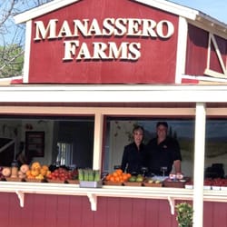 The Original Manassero Farms - Cute red barn!